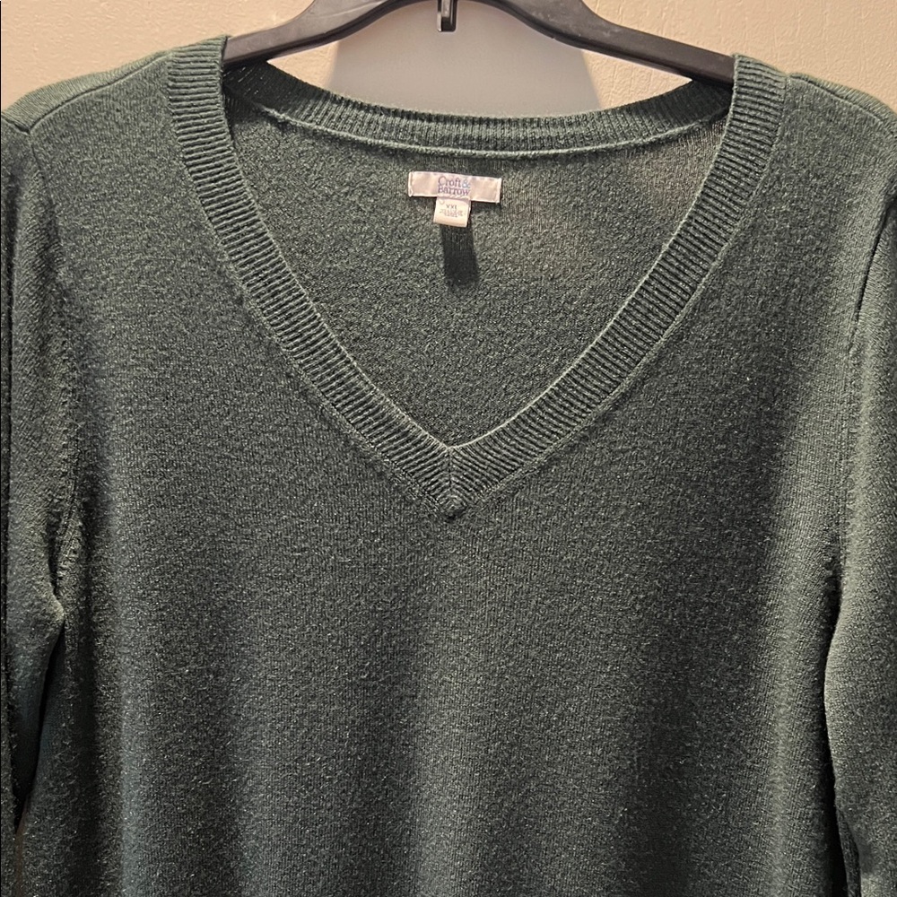 Croft & Barrow Dark Green Knit Sweater